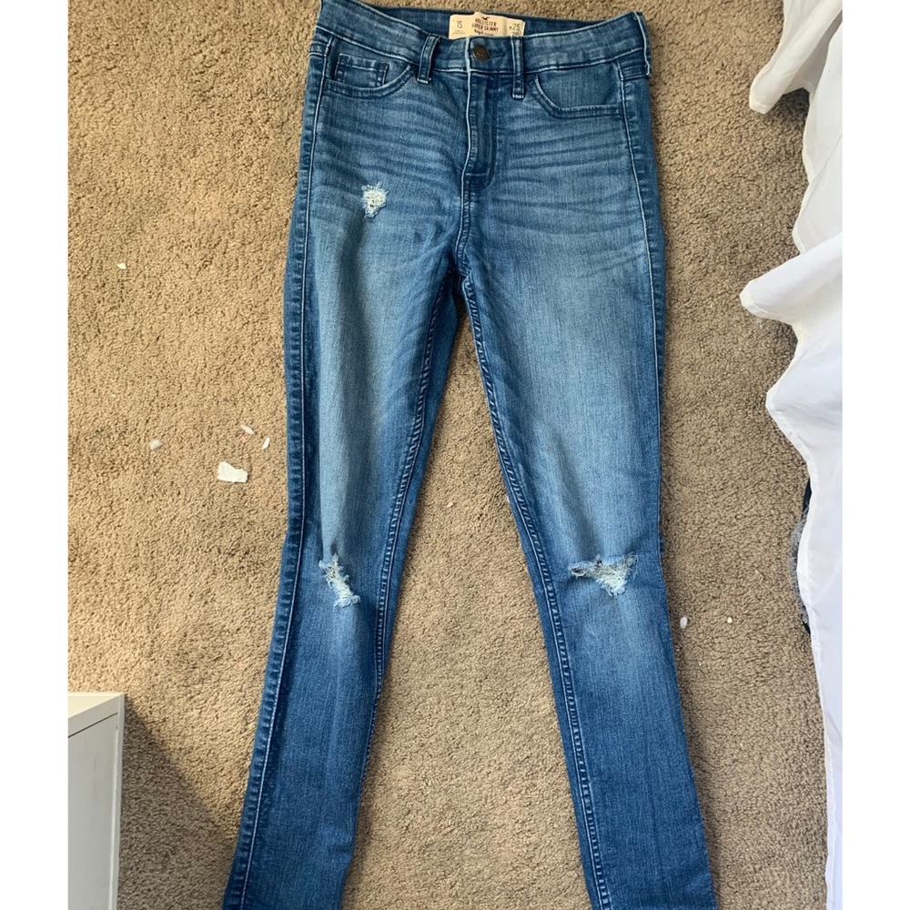 Hollister skinny jeans